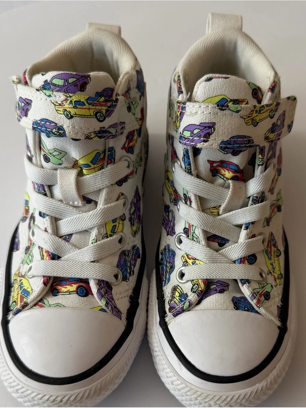 Converse Chuck Taylor All Star Kids Size 13 High Top Car Print Sneakers